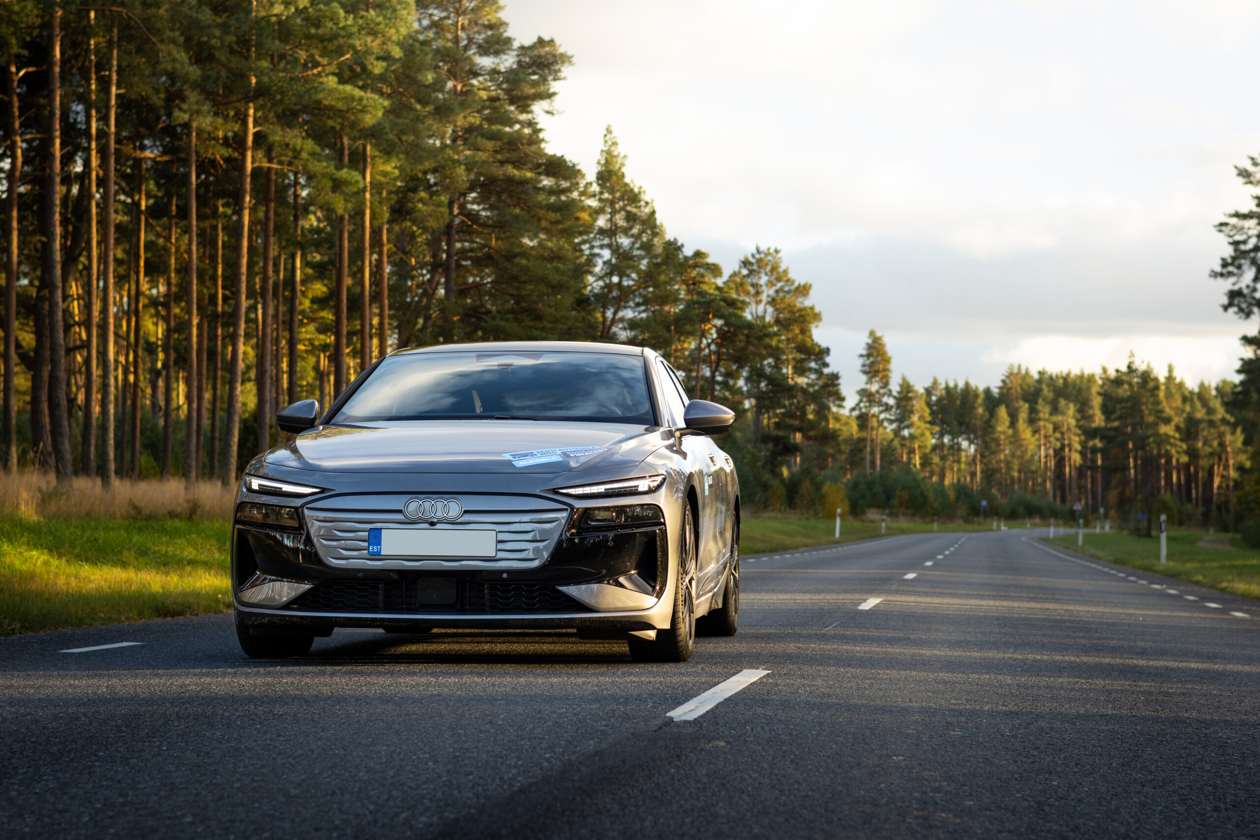 a6etron-ext-08