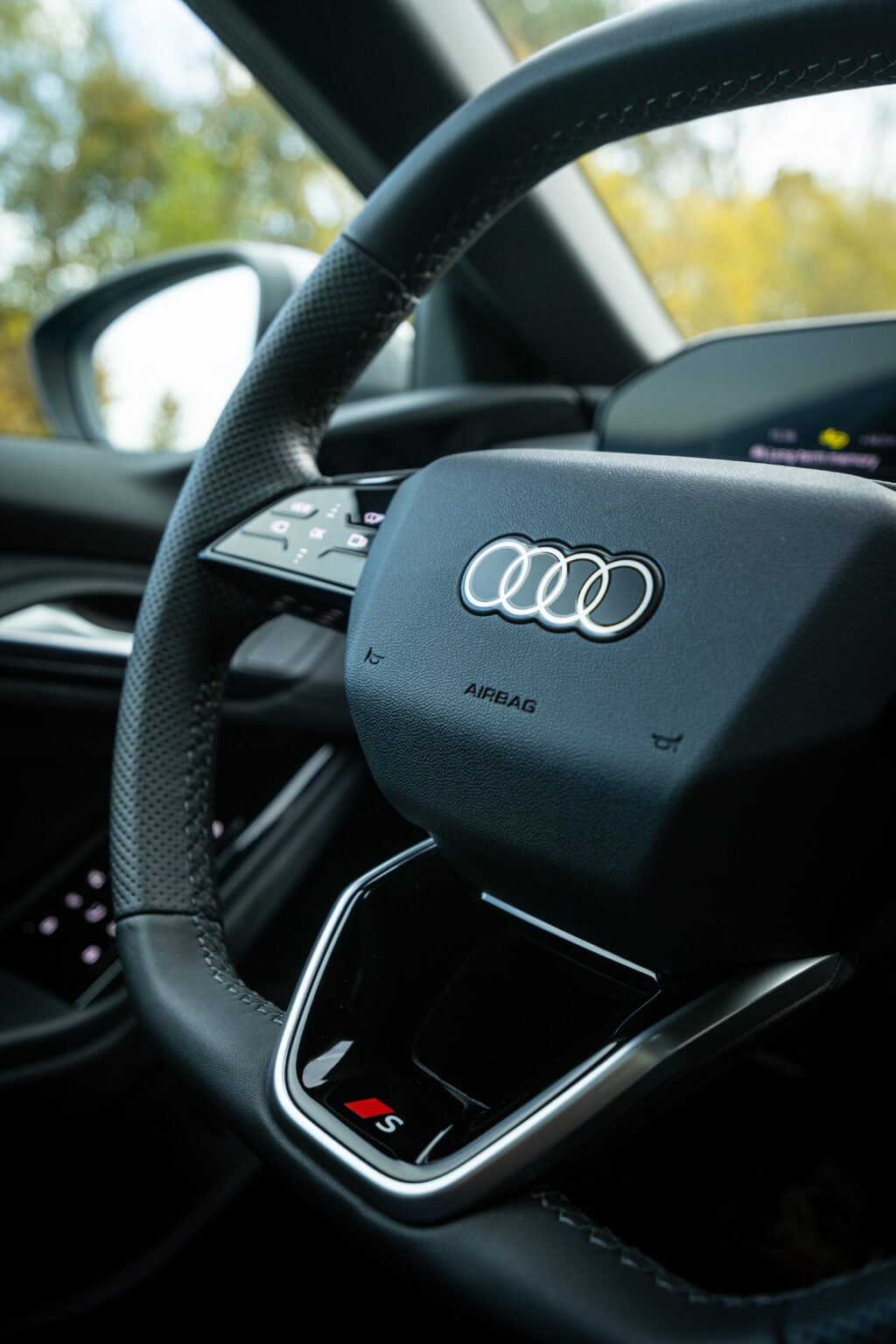 a6etron-int-12