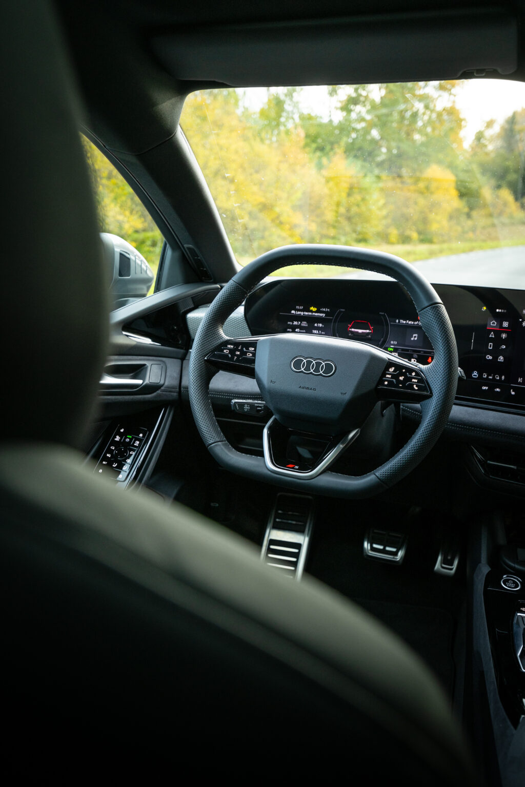 a6etron-int-14