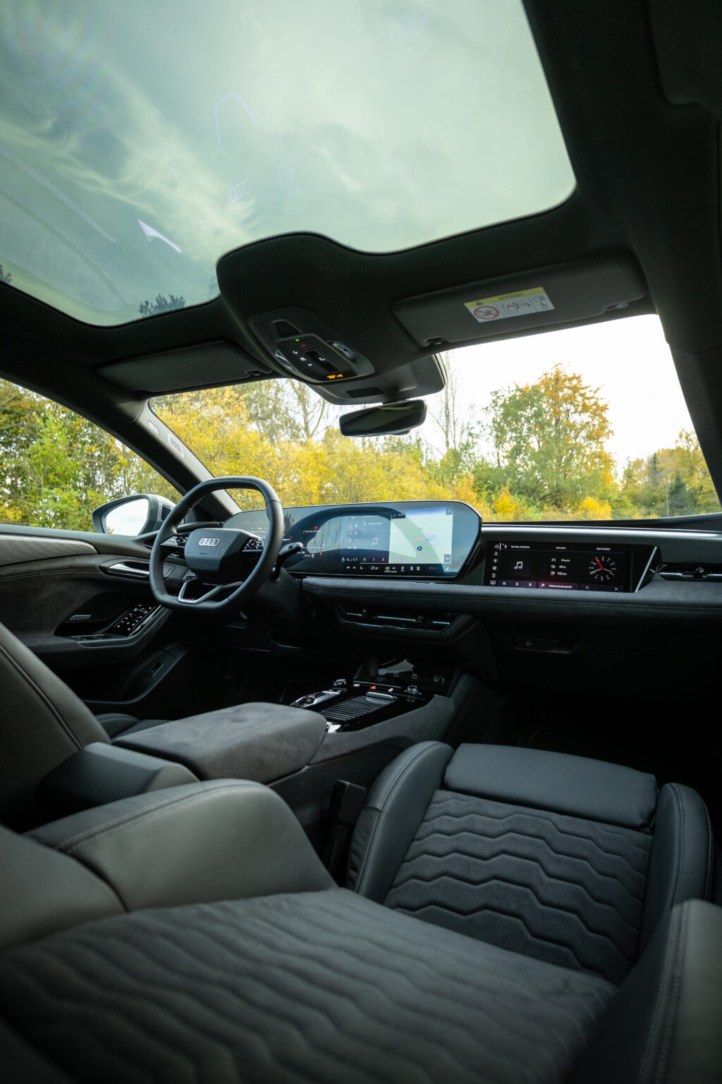 a6etron-int-16