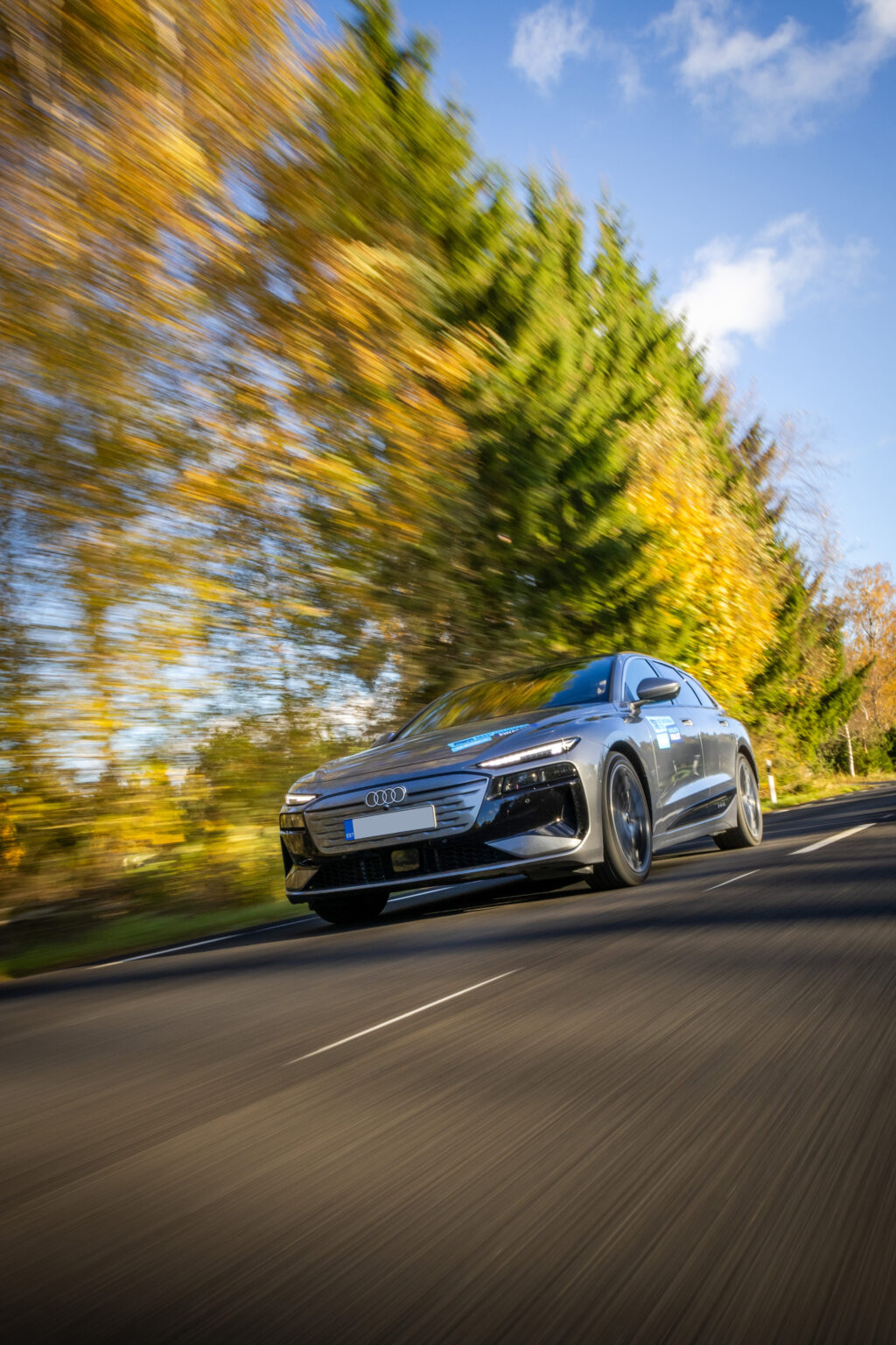 a6etron-roll-03